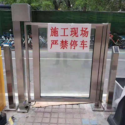 小区电动通道门.jpg